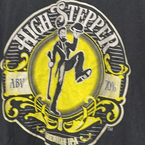 Brewery, shirt, size medium - Picture 4 of 10